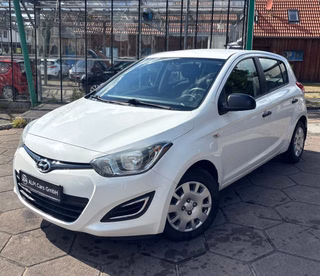 Hyundai i20 1.4  TÜV + STEUERKETTE NEU