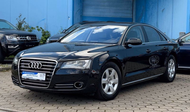 Audi A8 3.0 TDI Quattro*SCHIEBED.*XENON*STANDHZG*ACC*