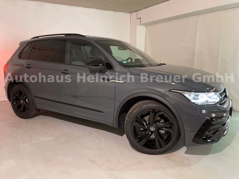 Volkswagen Tiguan R-Line,4 J.Gar,PANO,AHK,KAM,BlackStyle,IQ