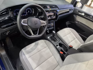 Volkswagen Touran 2.0TDI DSG 7SITZE STANDHZ SOUNDSYS CARPL. - bilder 13