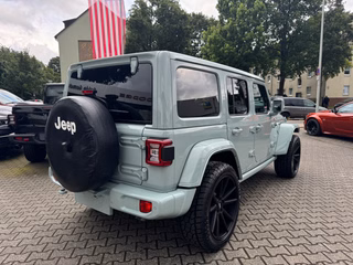 Jeep Wrangler Unlimited Rubicon 4xe Sonder-Umbau Komplettlackierung - bilder 7