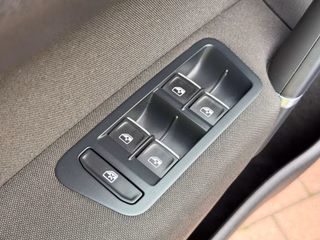 Volkswagen Golf Sportsvan VII Highline Automatik 1.Hand LED - foto 9