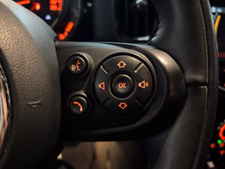 MINI One Countryman Aut. PDC SHZ USB Bluet Nav Tempom - photo 16
