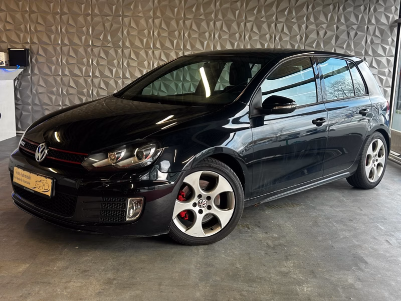 Volkswagen Golf VI GTI 2.0 TSI DSG    1.HAND SCHECKHEFT PDC