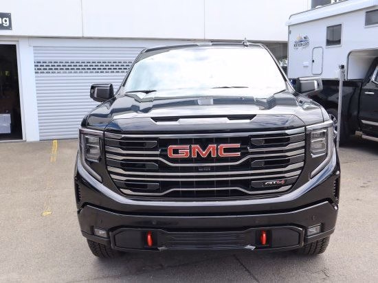 GMC Sierra 6,2ltr V8 AT4 Offorad HUD 4 J Garantie 3,