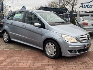 Mercedes-Benz B 200 Edition*Aut.*Leder*Panorama*PDC*Tüv NEU*