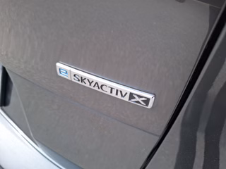 Mazda CX-30 Selection 2WD M Hybrid AUTOMATIK / LED / NAVI / SITZHEIZUNG - bilder 14