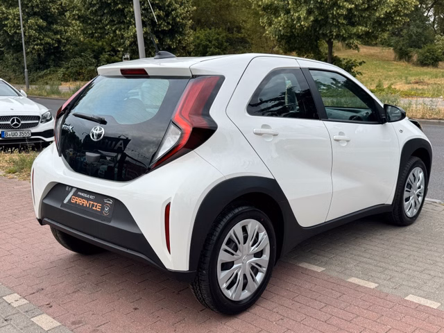 Toyota Aygo X Business Edition*Aut.*CarPlay*SHZ*CAM*4KM - foto 5