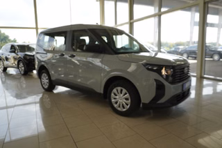 Ford Tourneo Courier 1,0 125PS Aut.Winterp/Pdc/Temp.    **