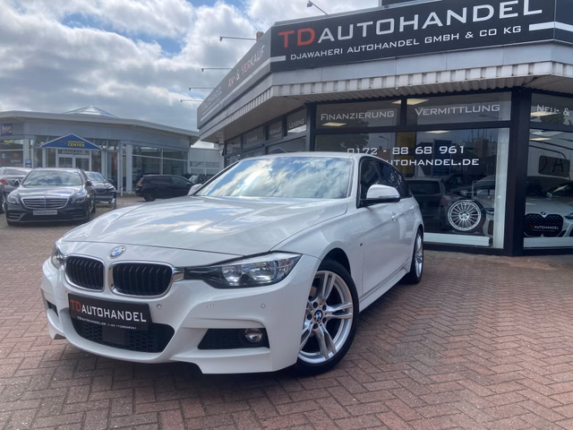 BMW 320d M Sport Touring KeylessGo, Distronic Plus, Kamera, Alcantara Gebrauchtwagen Kaufen | EZ 06/2017 | Preis 17.890 €