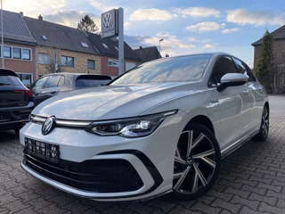 Volkswagen Golf VIII R-Line eTSI,KAM,PANO,Nav,IQ,4J.Gar