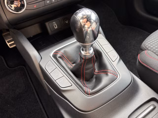 Ford Focus Turnier ST-Line 2.0 TDCi +NAVI+PDC+RFK+WINTERPAKET+ - bilder 5