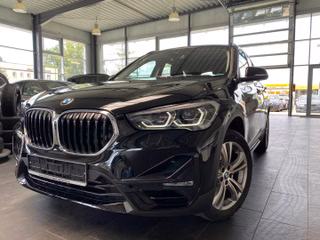 BMW X1 sDrive20i Sport Line/LM18/NAVI Plus/HeadUp/Sportsitze/SHZ./Sportlenkrad