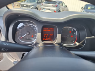 Fiat Panda 1.0 Hybrid 69PS Klima PDC DAB Spurhalteassistent - bilder 12