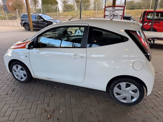 Toyota AYGO x Automatik 1.Hand - foto 8
