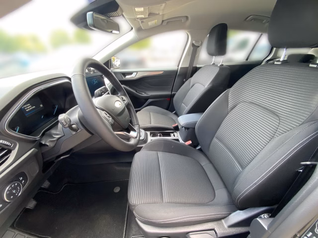 Ford Focus Turnier Titanium Edition +LED+WINTERPAKET+AHK+ - bilder 6