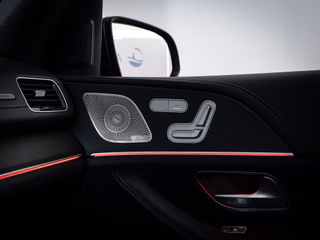 Mercedes-Benz GLE 350 de 4M AMG-LINE  DISTR BURM PANO AHK 360° - bilder 4
