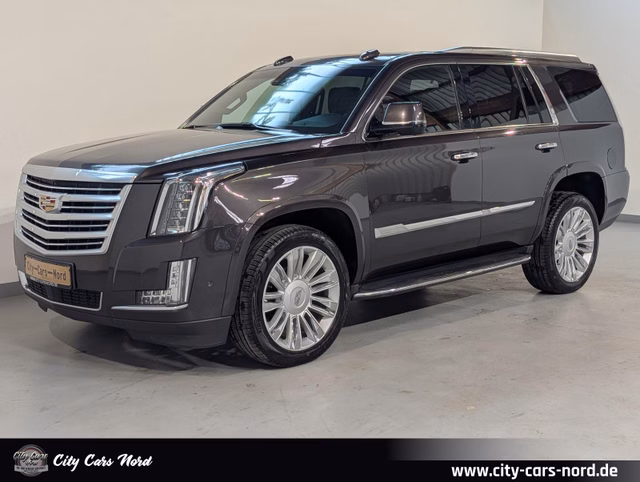 Cadillac Escalade GMT K2XL Platinum 7.SITZ+SCHIEBE+HUD Used vehicle for sale | First registration 12/2017 | Price 34.999 €