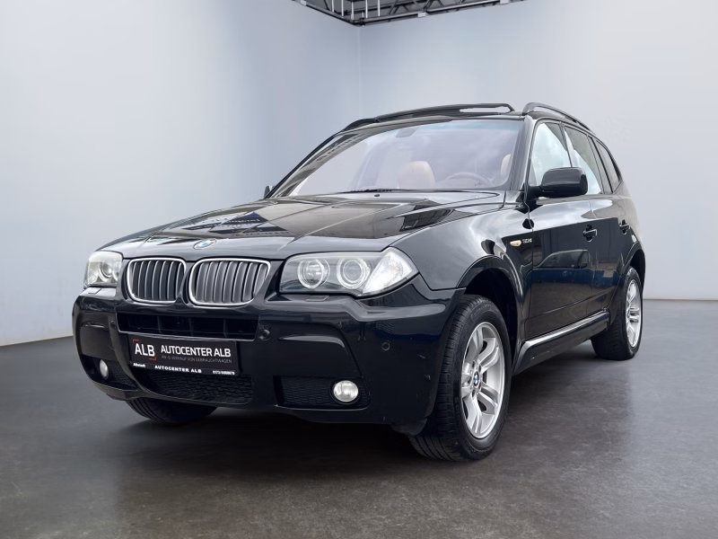 BMW X3 3.0d /M-PAKET/AUTOMATIK/4X4/XENON/LEDER/PANO/