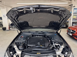 Mercedes-Benz E 200 Cabrio Aut. - LEDER KAMERA 19-ZOLL AIRCAP - foto 28