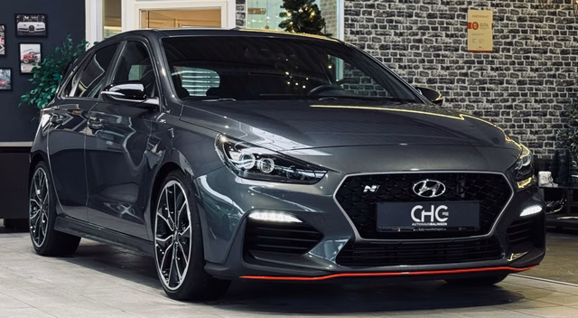 Hyundai i30 N Performance KAMERA|NAVI|SHZ|TEMP.|CARPLAY|MFL Gebrauchtwagen Kaufen | EZ 01/2019 | Preis 22.990 €