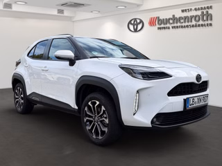 Toyota Yaris Cross Hybrid FWD Teamplayer +Safety- & Winter Paket - bilder 3
