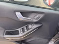 Ford Fiesta 1.0 l EcoBoost Hybrid (MHEV) ST-Line X NAVI/DAB/RFK SICHERHEITS/WINTER-PAKET ADAPTIVE LED-SCHEINWERFER KLIMAAUTOMATIK TEMPOMAT - foto 6