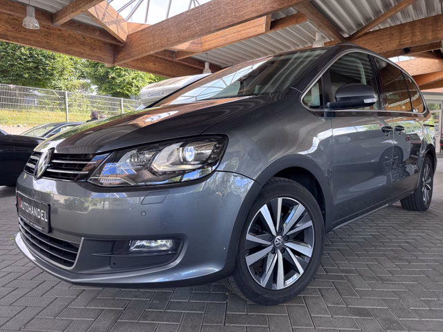 Volkswagen Sharan Comfortline BMT/Start-Stopp ACC Kamera 7 Sitze Gebrauchtwagen Kaufen | EZ 11/2019 | Preis 22.900 €
