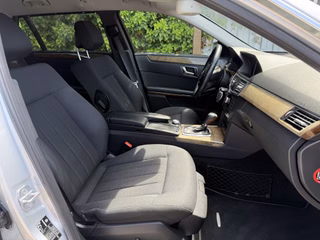 Mercedes-Benz E 200 CGI BlueEfficiency Automatik Navi - bilder 7