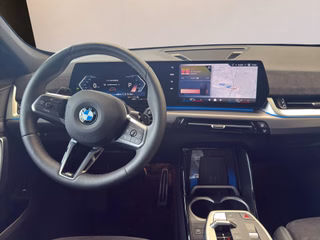 BMW X1 sDrive 18 i M Sport Autom., LED Navi Kamera AHK - foto 1