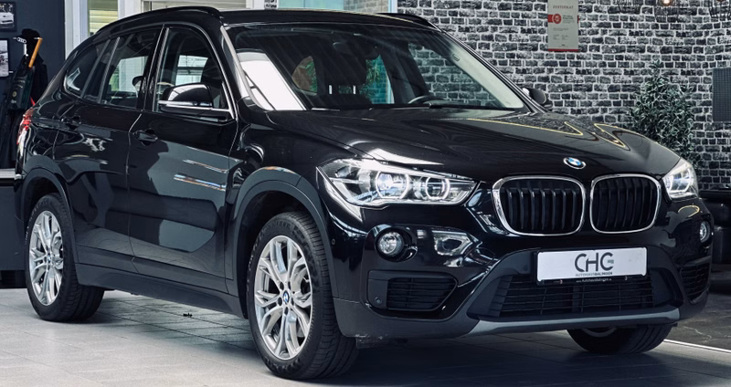 BMW X1 xDrive 20 d Advantage |LED|AHK|PDC|Navi|