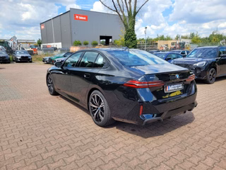 2026 BMW 530i xDrive - photo 5
