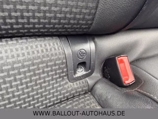 Volkswagen Golf VII Lim.1.HAND*KLIMA*TEMPO*SHZ*KAMERA*EURO5 - bilder 21