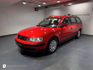 Volkswagen Passat 1.8 Variant 4Motion *AHK*SHZ*1.Hand* - foto 1