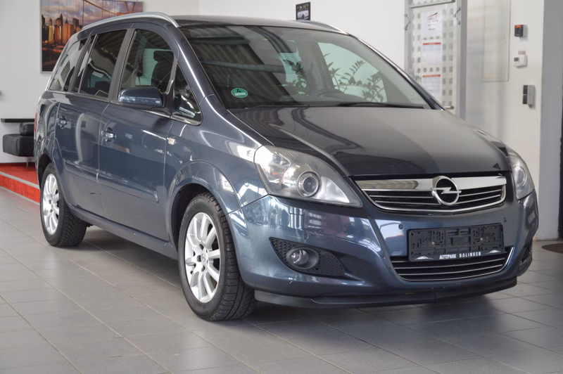 Opel Zafira B Innovation |7SITZ|AHK|PDC|MFL|XENON
