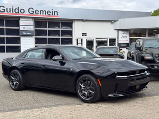 Dodge Charger Scat Pack AWD 2026 + Launch age - foto 2