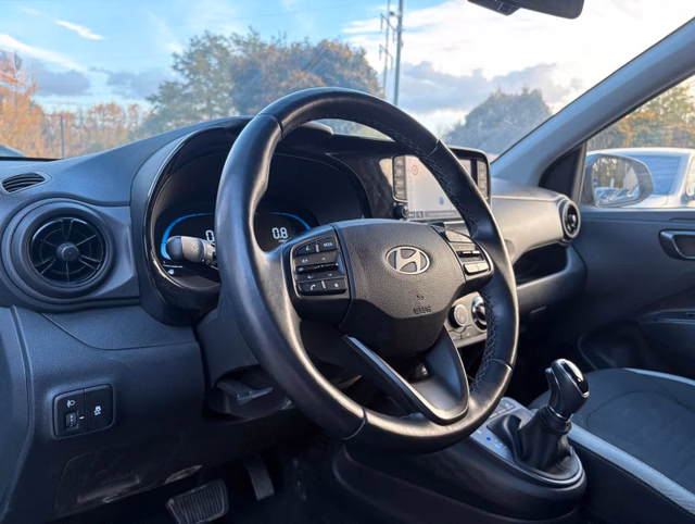 Hyundai i10 Trend Automatik Kamera*Tempo*AWR*Navi*Klima - foto 8