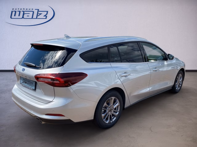Ford Focus Turnier +TITANIUM+LED+ - foto 2