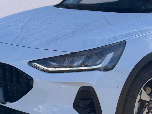 Ford Focus Turnier Active X +WINTERPAKET+PANORAMA+ - foto 4