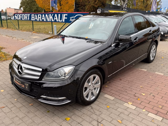 Mercedes-Benz C 220CDI Avantgarde*Aut.*Leder*Navi*Xenon* - foto 8