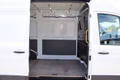 Daumennagel 14 - Volkswagen Crafter Kasten 35 Mittel Hochdach APP KAMERA