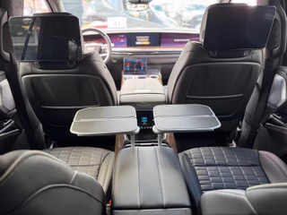 Cadillac Escalade ESV 6.2 V8 Platinum Sport 2026 ABV +24" schwarz - foto 24