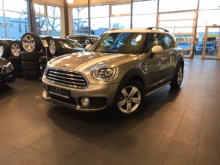 MINI Cooper Countryman Year-old for sale