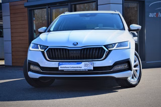 Skoda 2,0 TDI DSG 1. Hand, LED, ACC, Digital, Pano Gebrauchtwagen Kaufen | EZ 09/2020 | Preis 29.990 €