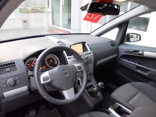 Opel Zafira B Sport aus 1.Hand nur 79 Tkm - bilder 10