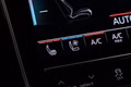 Daumennagel 34 - Audi Q8 50 TDI quattro|3x S-LINE|22-ZOLL|HEAD-UP|B&O