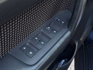 Chevrolet Captiva 2.4 LS 2WD*Navi*Carplay*Klima*AHK*ZR NEU - foto 10