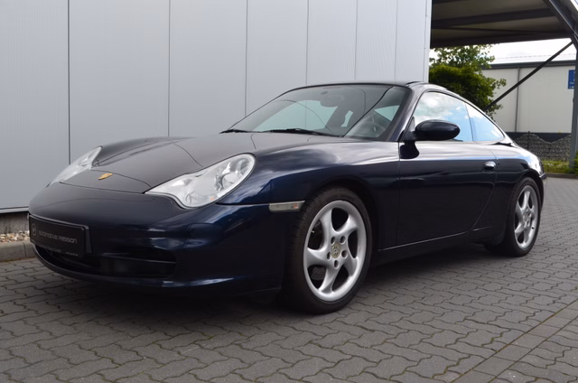 Porsche 911/996 Carrera Coupé BRD Unfallfrei Used vehicle for sale | First registration 03/2003 | Price 34.890 €