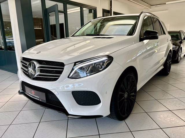 Mercedes-Benz GLE 350 d 4Matic AMG Line 360 AHK 22Zoll Night Gebrauchtwagen Kaufen | EZ 09/2015