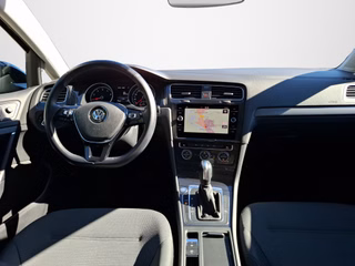 Volkswagen Golf VII 1.5 TSI Comfortline DSG / KLIMA / NAVI / ACC / KAMERA - foto 5